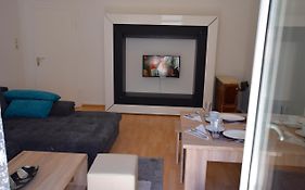 Apartment Ostendplatz