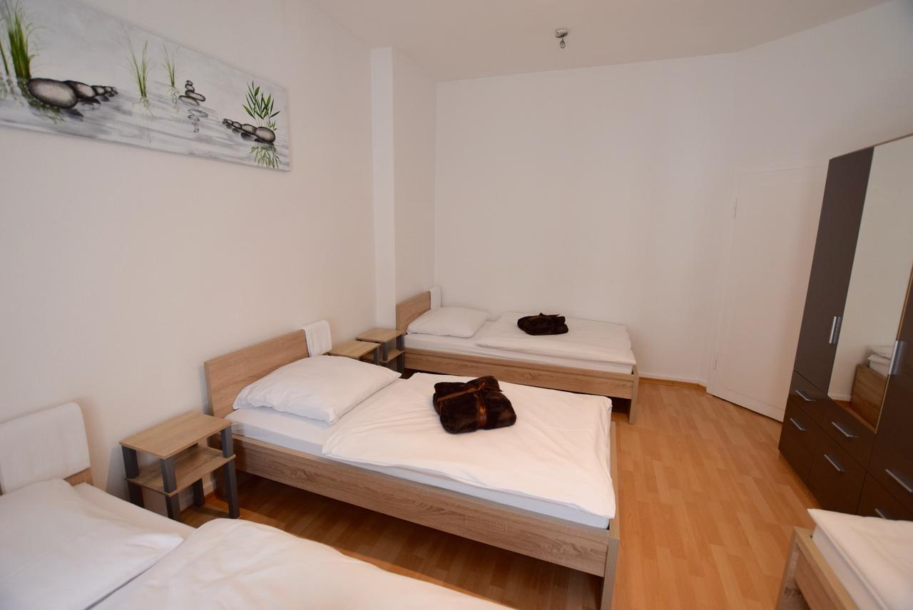 Apartment Ostendplatz Stuttgart Exterior foto